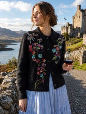 DIVINE EMBBROIDERY | HIGH QUALITY | Y2K Susan Bristol Boiled Wool Cardi | M EVC
